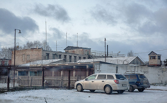 Въезд в колонию (ИК-7) в городе Сегеж, где содержится Ильдар Дадин