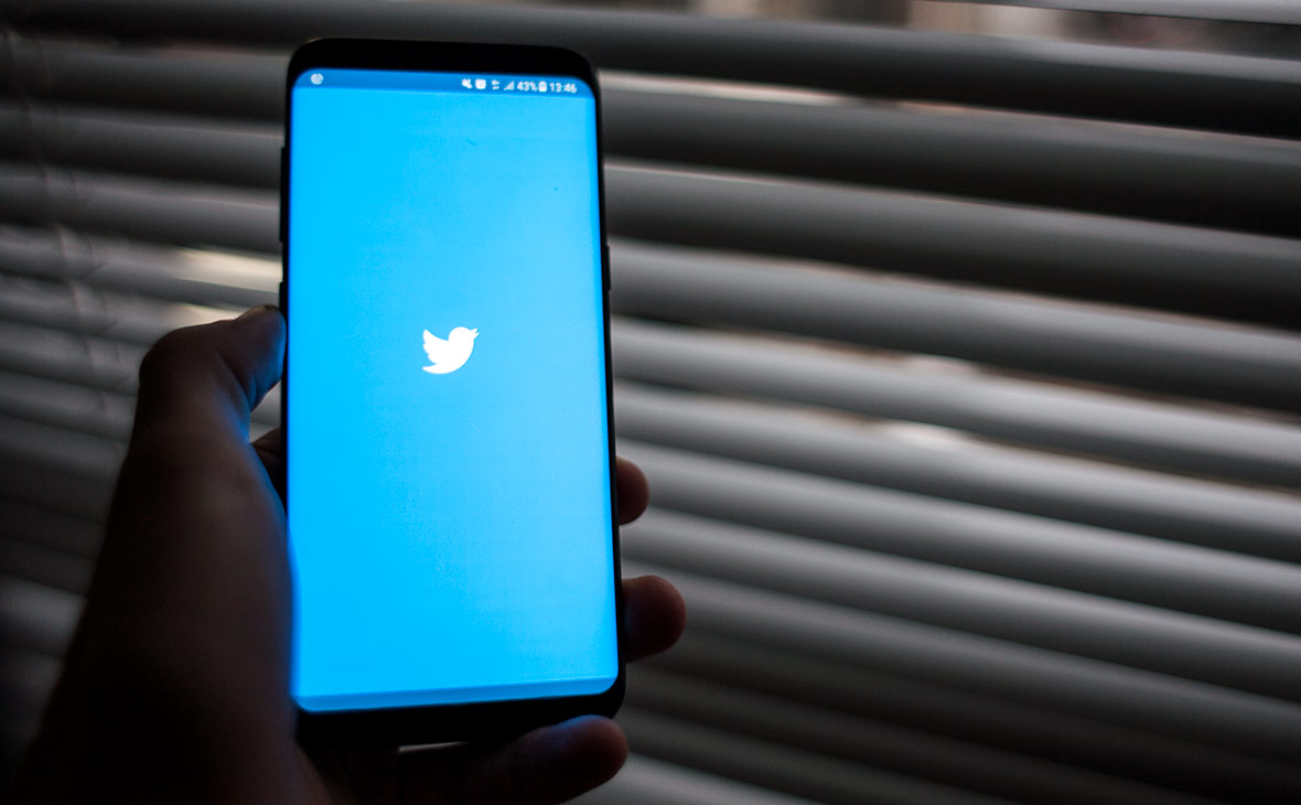 Роскомнадзор пригрозил Twitter блокировкой из-за «Открытой России»