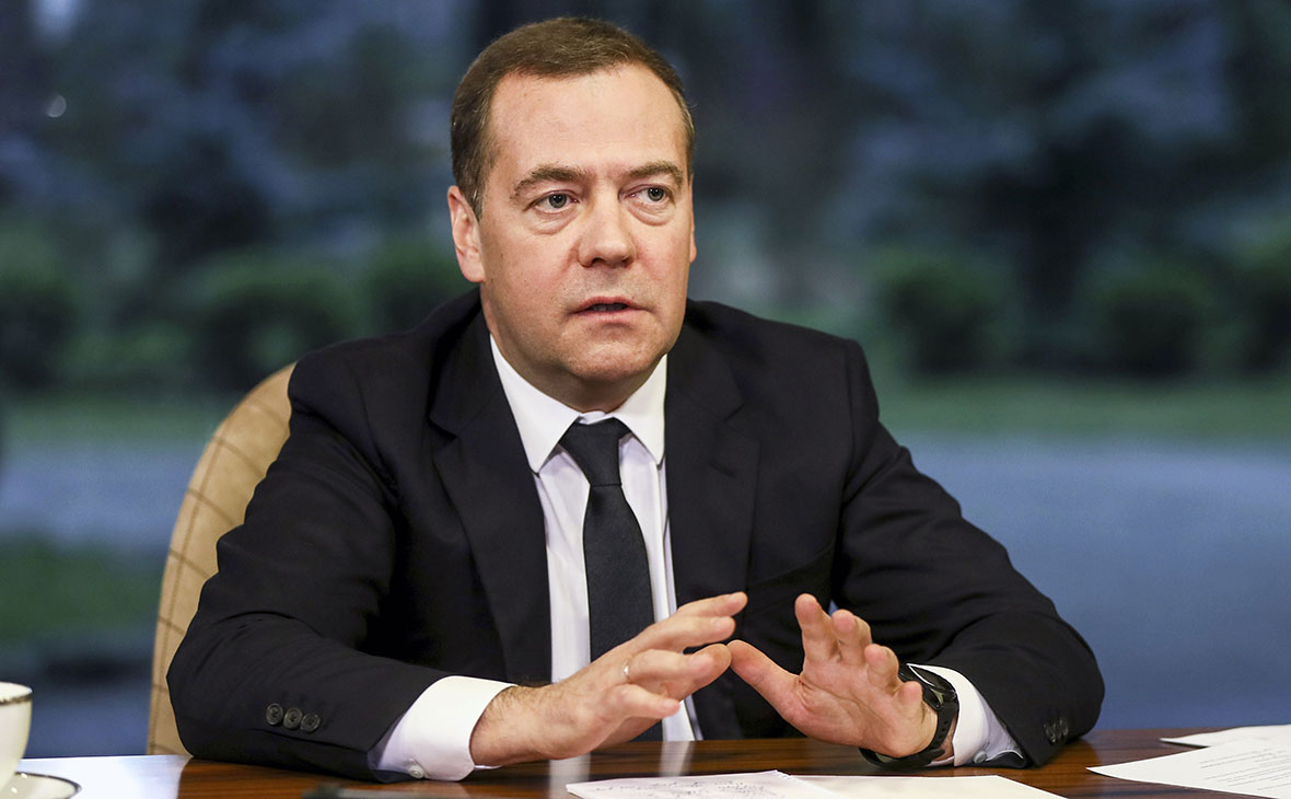 Дмитрий Медведев
