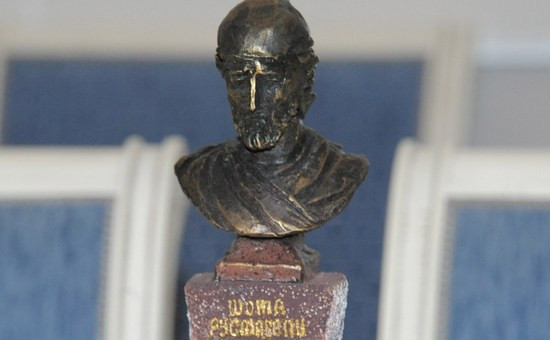 Проект памятника поэту Шота Руставели