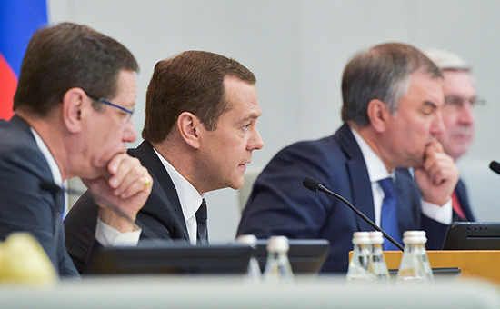Дмитрий Медведев на пленарном заседании Госдумы
