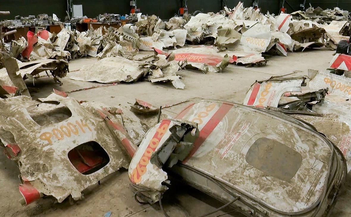 Обломки самолета Ту-154М