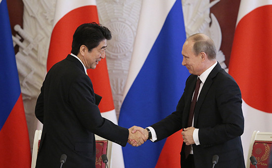Президент России Владимир Путин и премьер-министр Японии Синдзо Абэ


