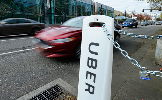 Логотип сервиса вызова автомобилей Uber