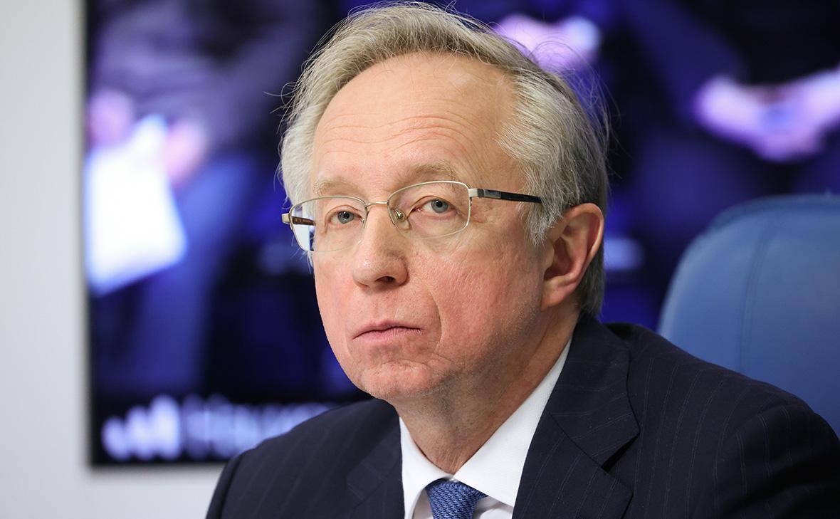 Михаил Галузин