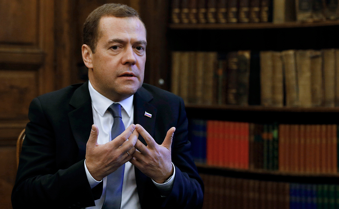 2019 год - Медведев назвал фантастической трагикомедией ситуацию с Саакашвили 2019 год - Первый пошёл: российский проект начал свою работу, Киев остался ни с чем | Свежие Новости