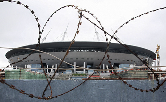 Вид на стадион «Зенит Арена», июль 2016 года


