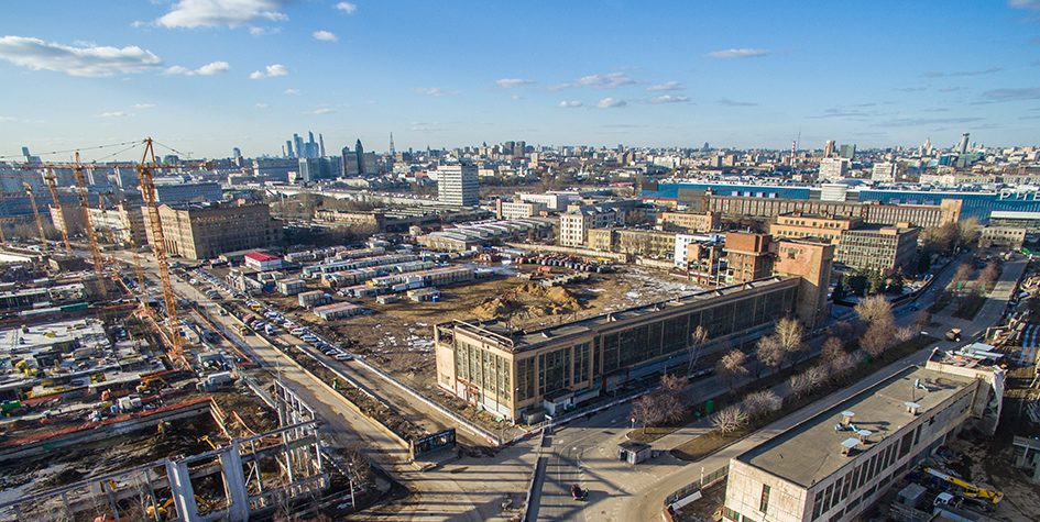 Пятую часть промзон в центре Москвы застроили жильем и офисами