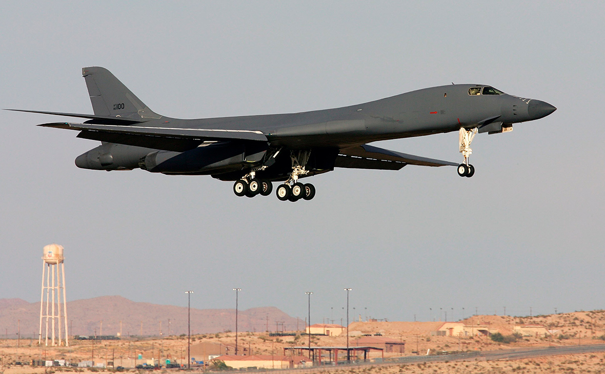 Бомбардировщик ВВС США B-1B