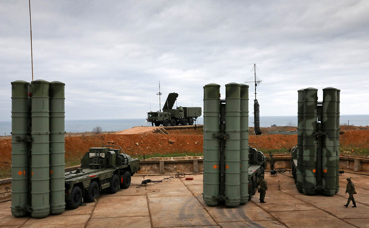 Зенитно-ракетный комплекс С-400