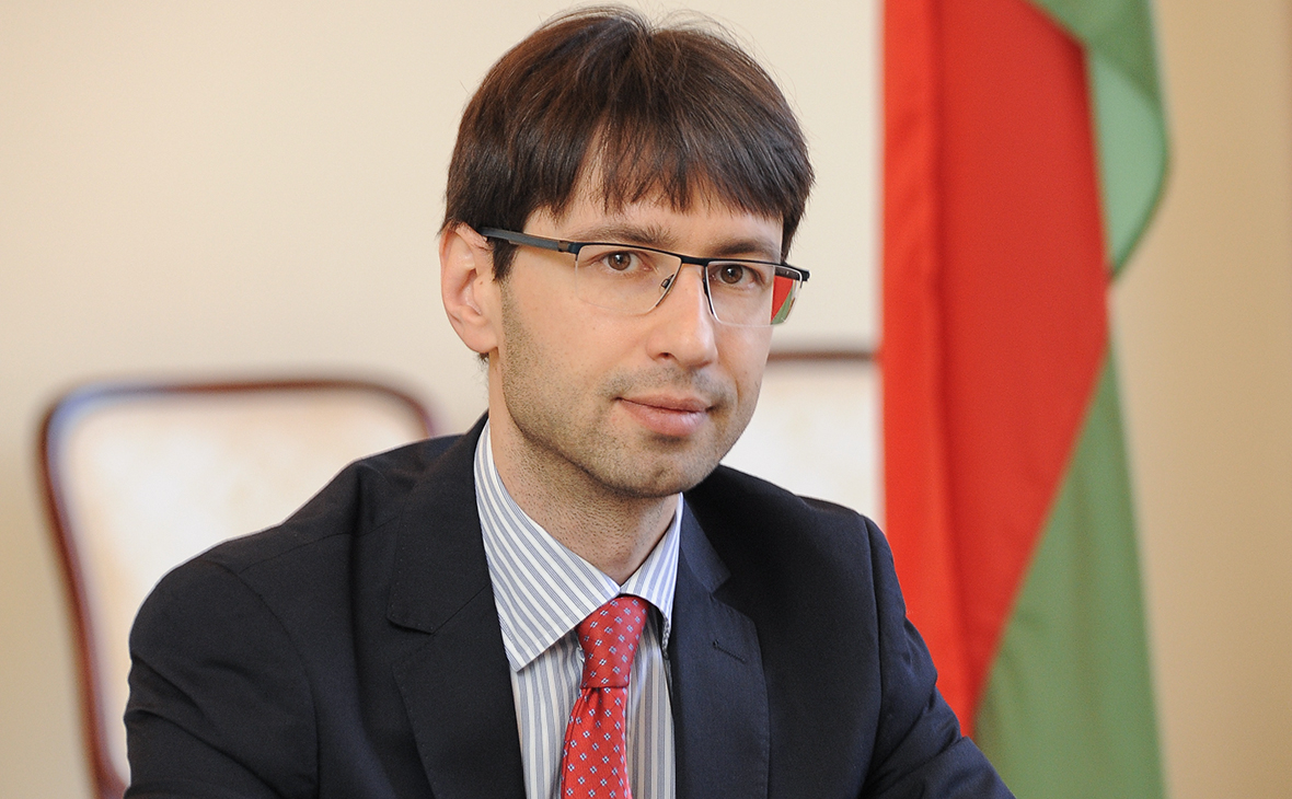 Денис Сидоренко