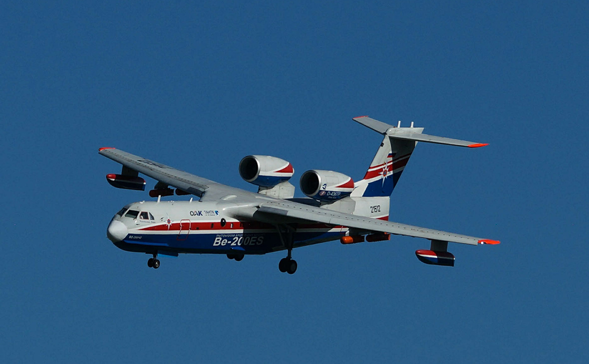 Самолет-амфибия Бе-200ЧС