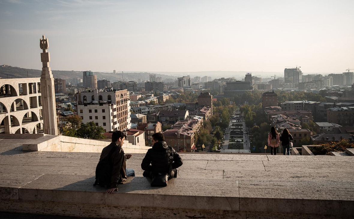 Вид на Ереван