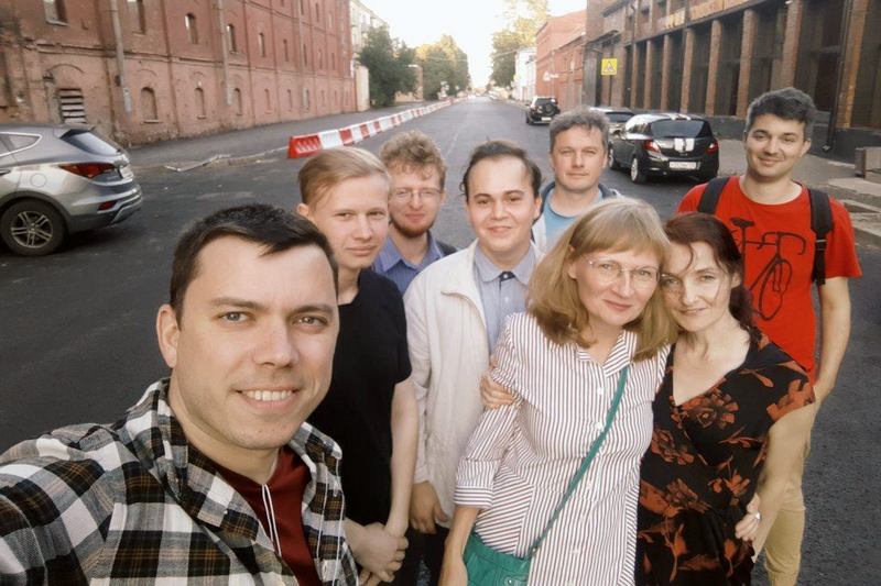 Команда кандидатов в депутаты МО «Екатерингофский» (глава штаба Навального Александр Шуршев — слева)