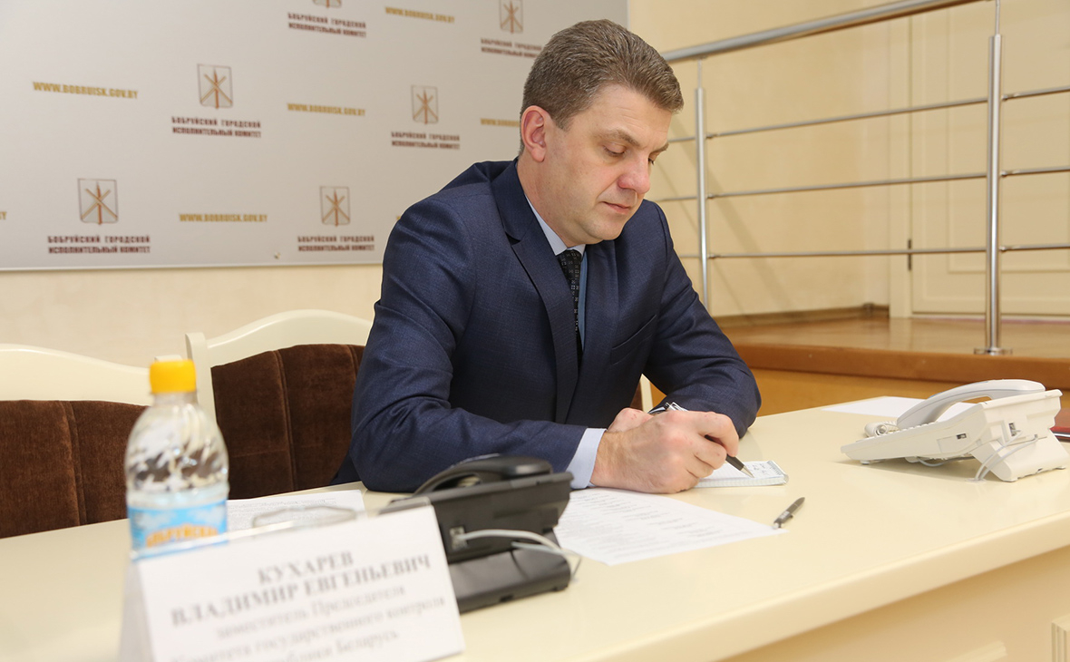 Владимир Кухарев