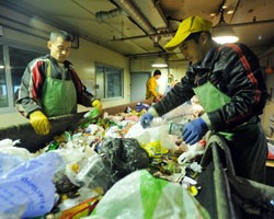 Какие способы переработки бытового мусора