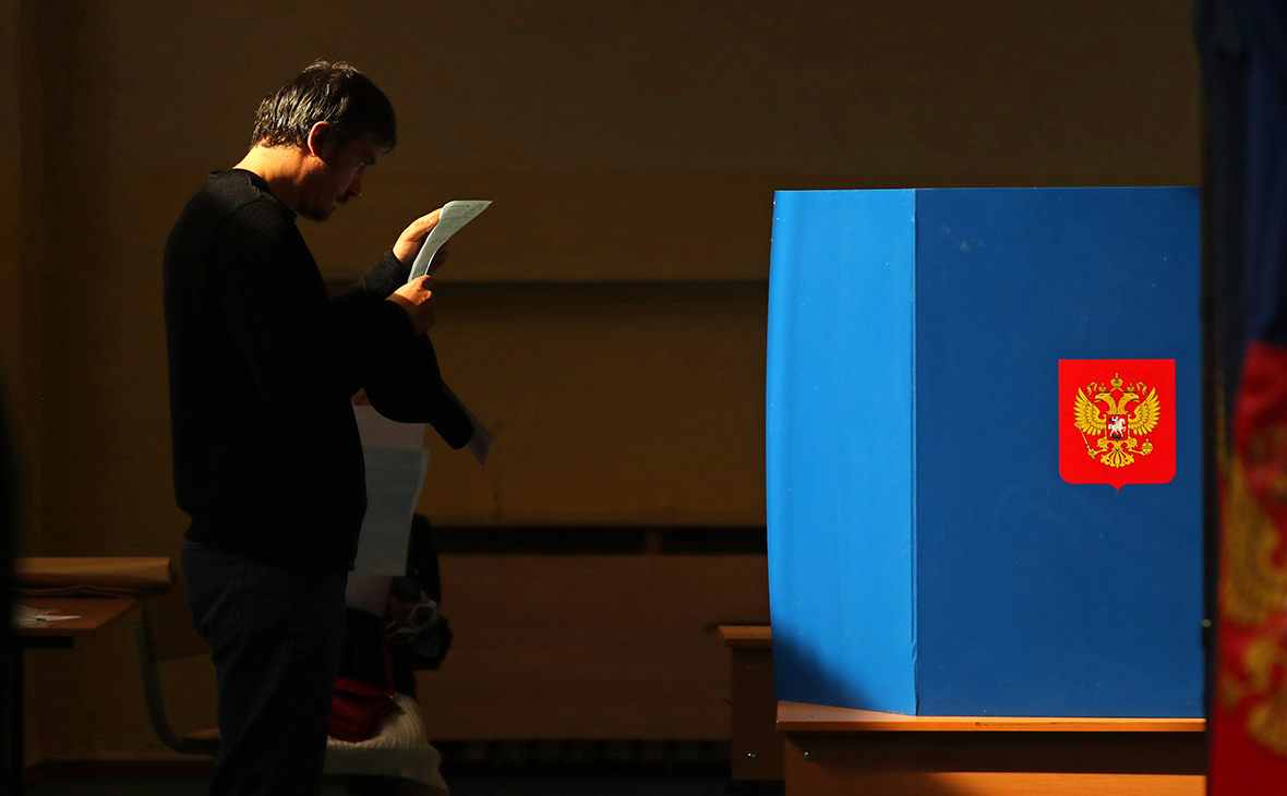 Почти 70% россиян выступили за выходной для голосования по Конституции