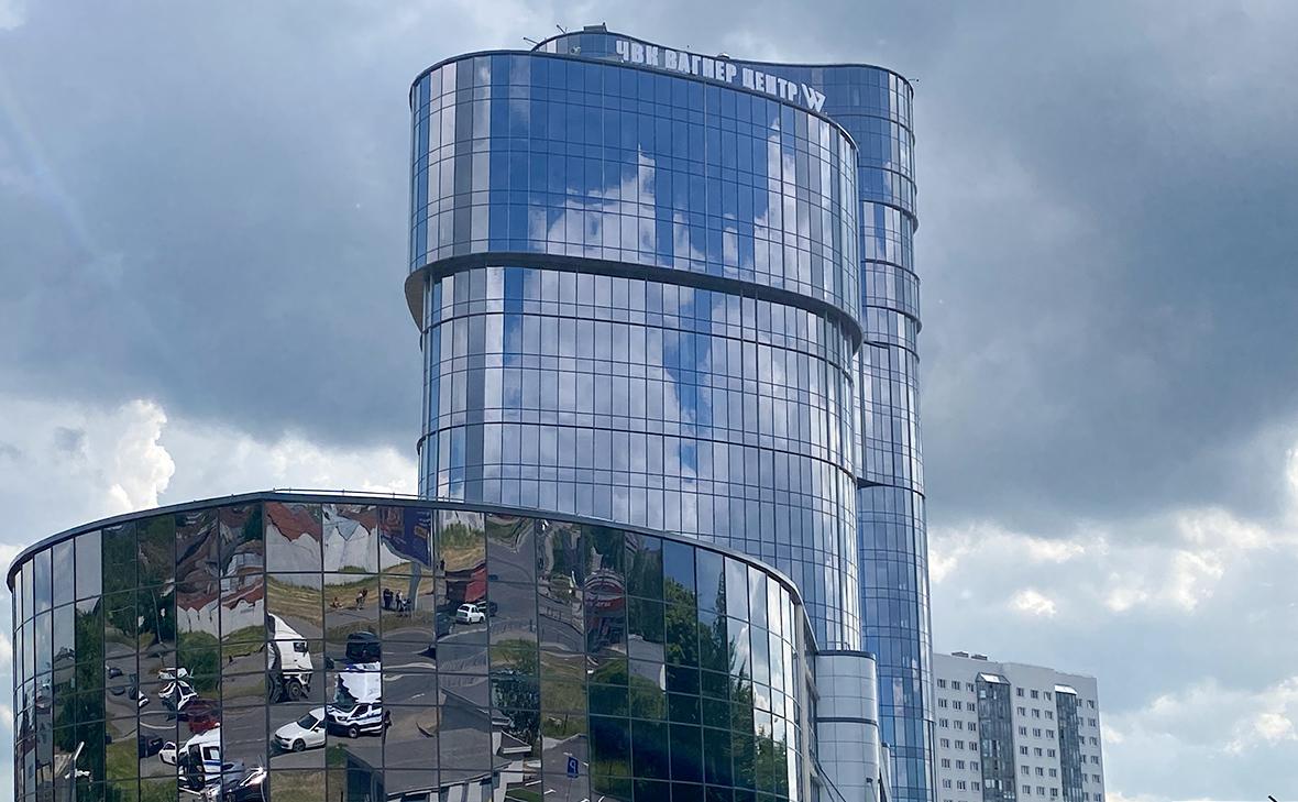 Вид на здание «ЧВК Вагнер Центр» в Санкт-Петербурге