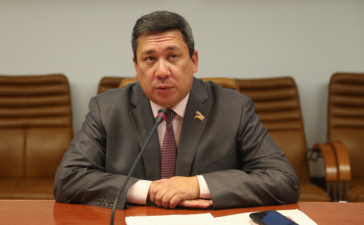 Владимир Полетаев