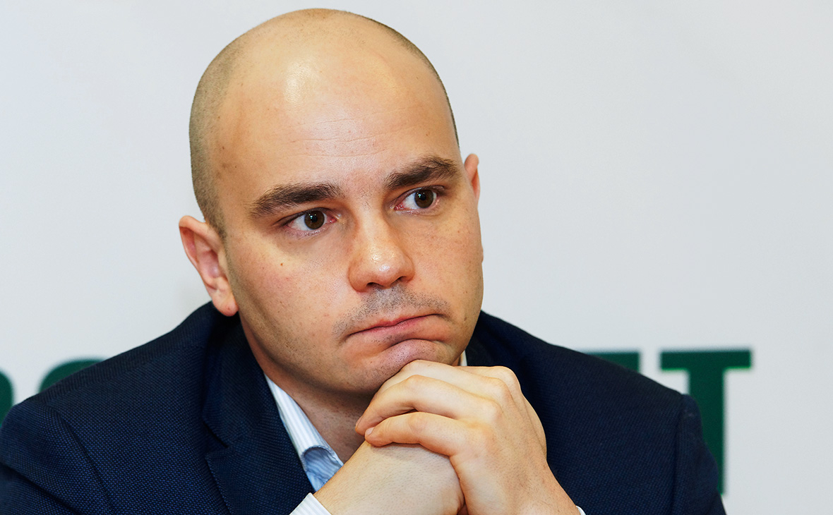 Андрей Пивоваров