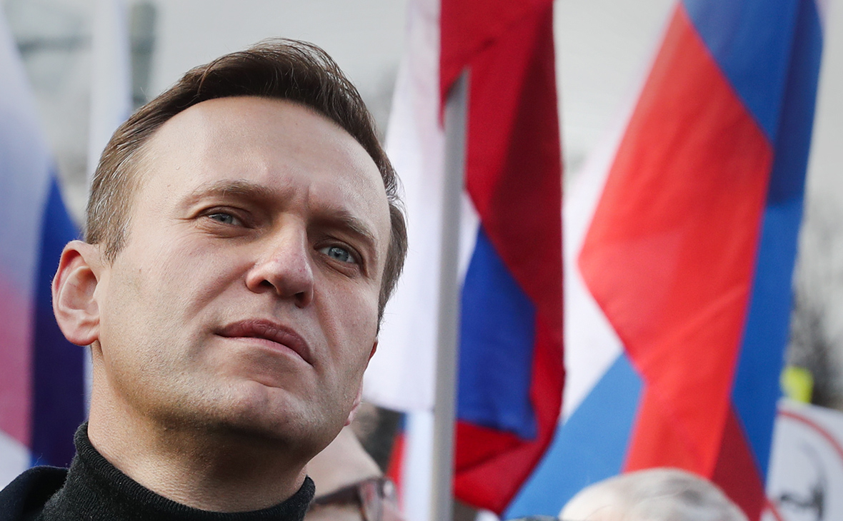 Алексей Навальный впал в кому :: Политика :: РБК