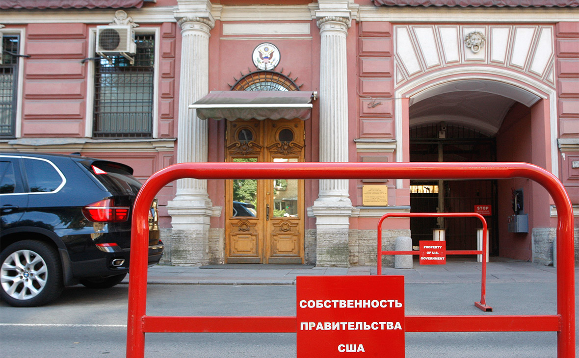 Здание генерального консульства США в Санкт-Петербурге