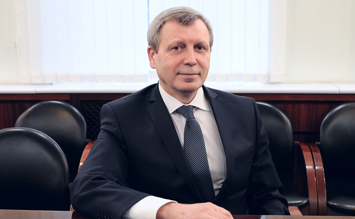 Алексей Иванов