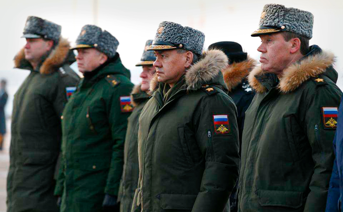 Каракулевая шапка полковника Министерства обороны