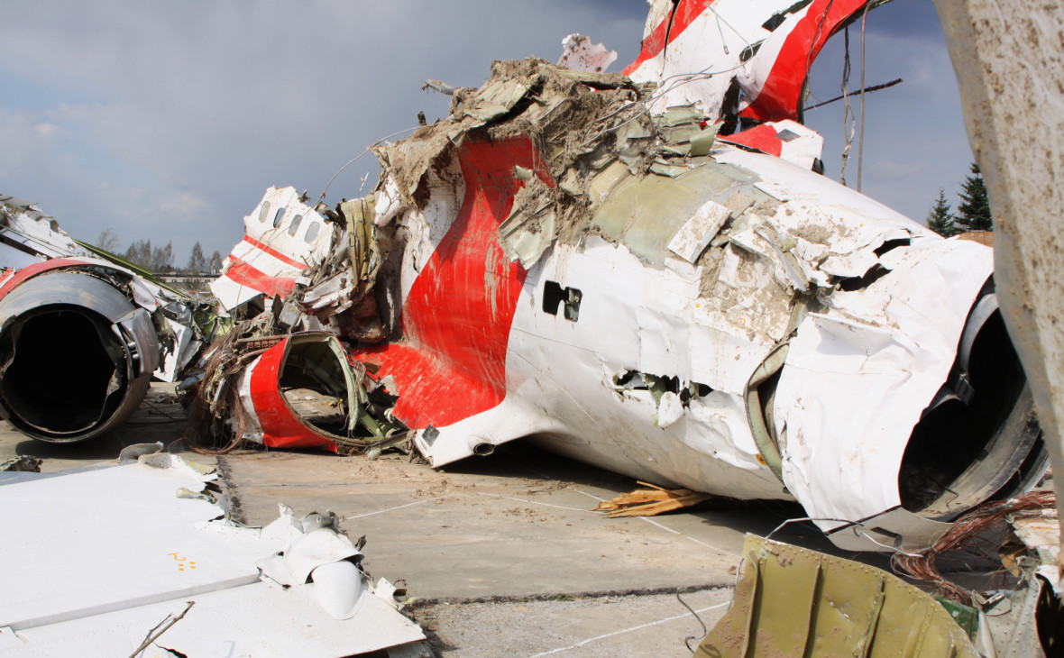 Обломки польского правительственного самолета Ту-154
