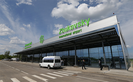 Здание терминала международного аэропорта Жуковский
 