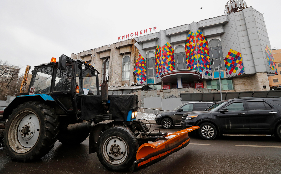 Снос киноцентра «Соловей»