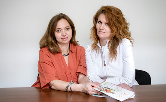 Елена Коростылева (справа) и Ирина Чирва 


