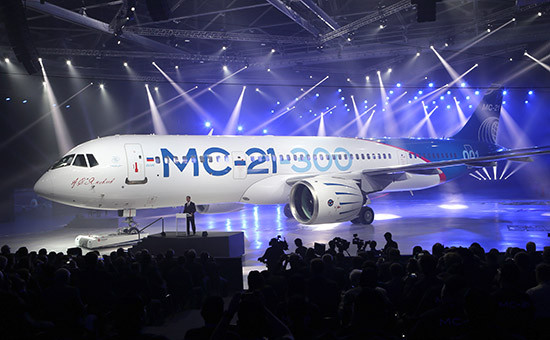 Церемония выкатки магистрального самолета МС-21-300 на авиационном заводе корпорации «Иркут»