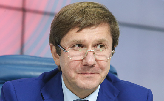 Владимир Узун