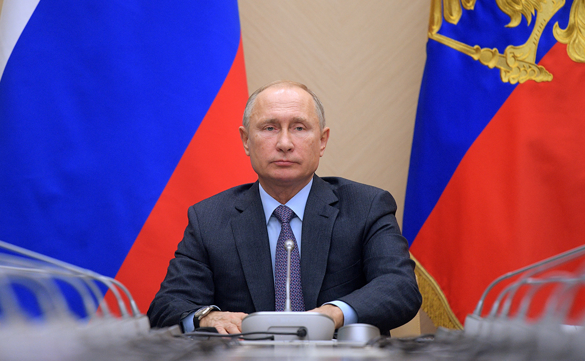 2019 год - Президент РФ Владимир Путин поручил приобрести 30 тыс. ж.д. платформ для переброски техники 2019 год - Во Франции испугались, что Мэй врет из-за нестыковок в деле Скрипаля | Свежие Новости