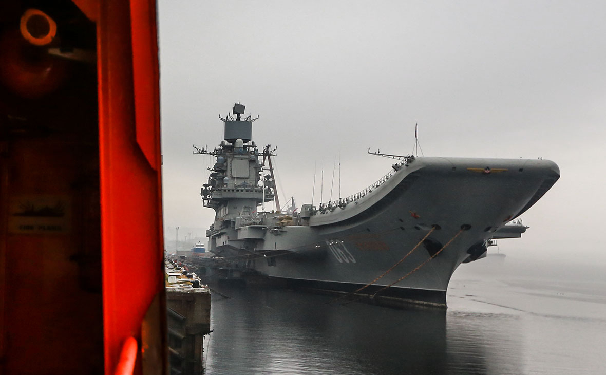 Российский тяжелый авианесущий крейсер «Адмирал Кузнецов»