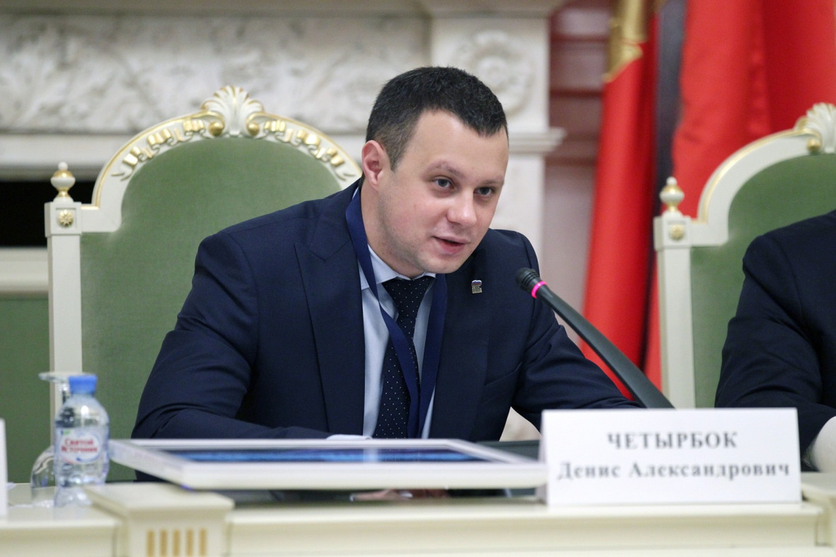 Глава комитета по законодательству петербургского парламента