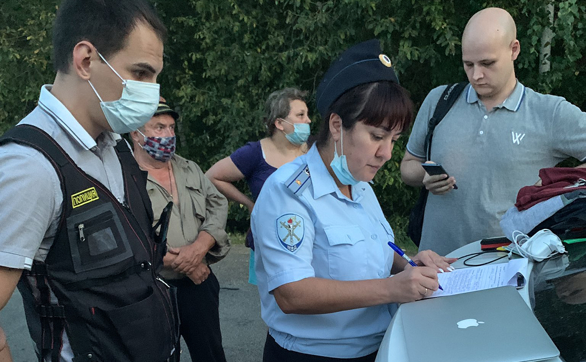 В ФБК сообщили об изъятии техники у съемочной группы в Татарстане :: Общество :: РБК