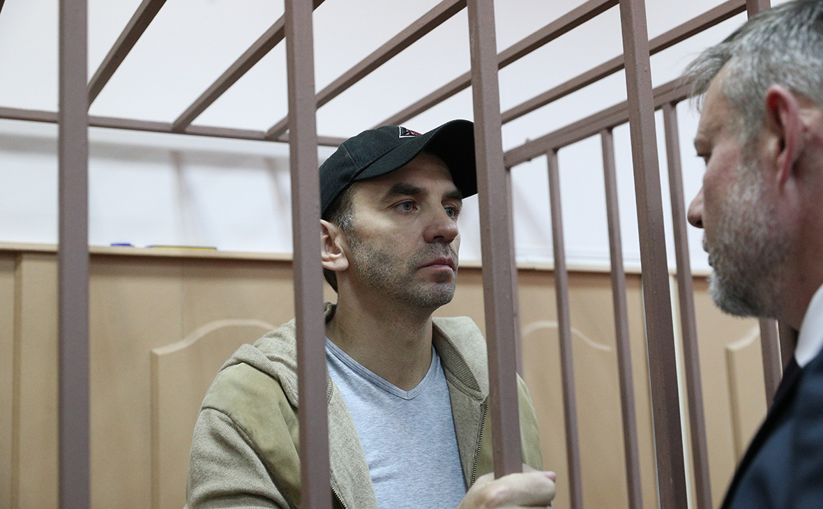Михаил Абызов