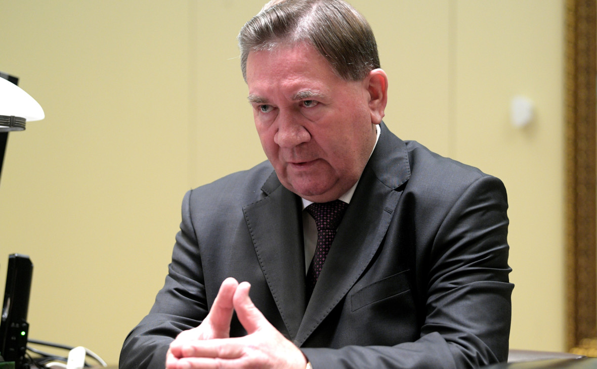 Александр Михайлов