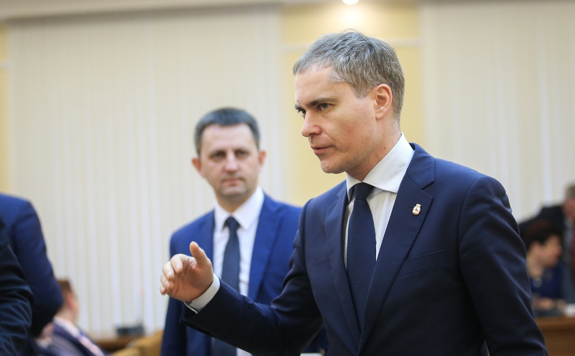 Мэр Нижнего Новгорода Владимир Панов (справа)