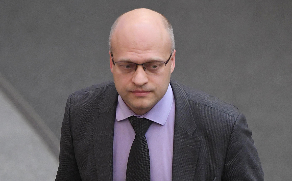 Денис Новак