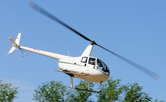 Вертолет Robinson R44, май 2013 года