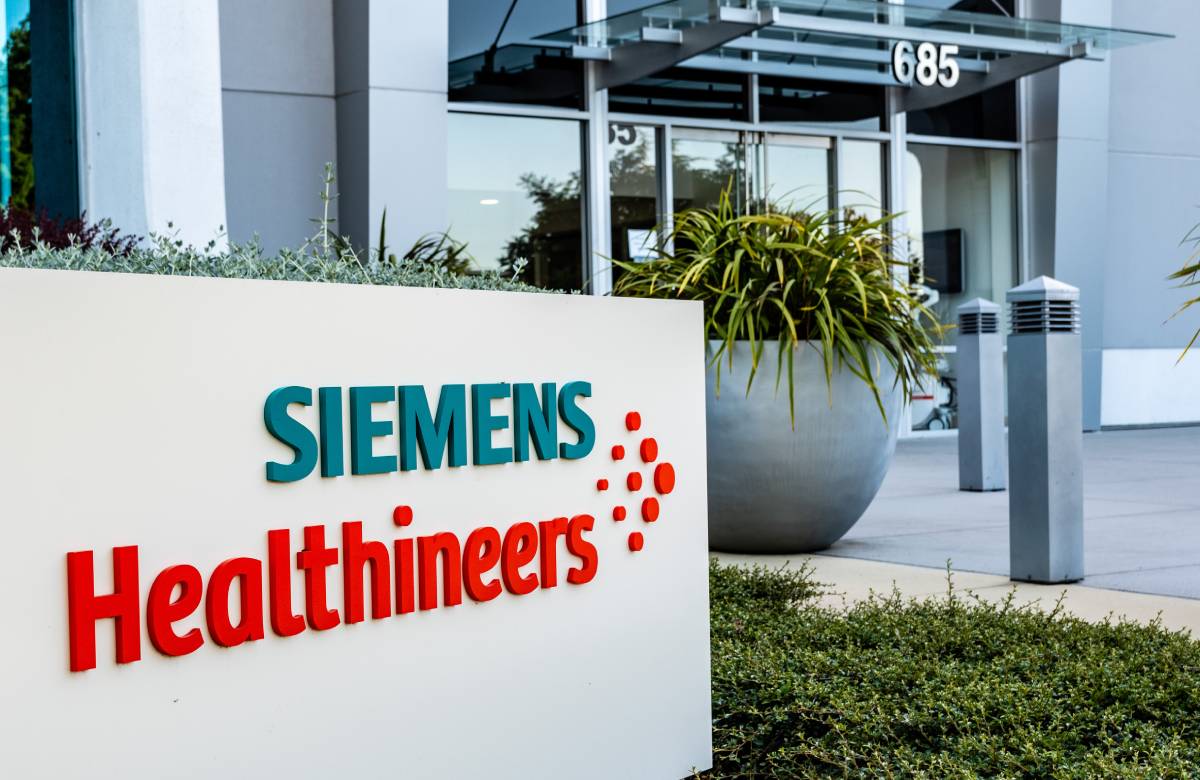 Акции Siemens Healthineers выросли на 6% на фоне повышения прогнозов