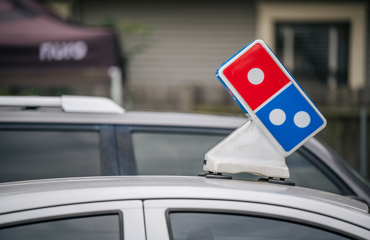 Domino's Pizza расширяет выкуп акций на фоне роста прибыли