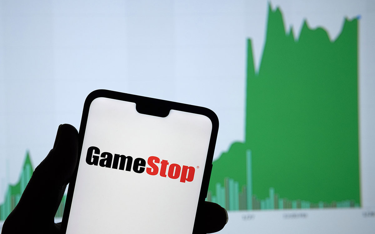 «Мемные» акции снова растут: бумаги GameStop взлетели на 21%