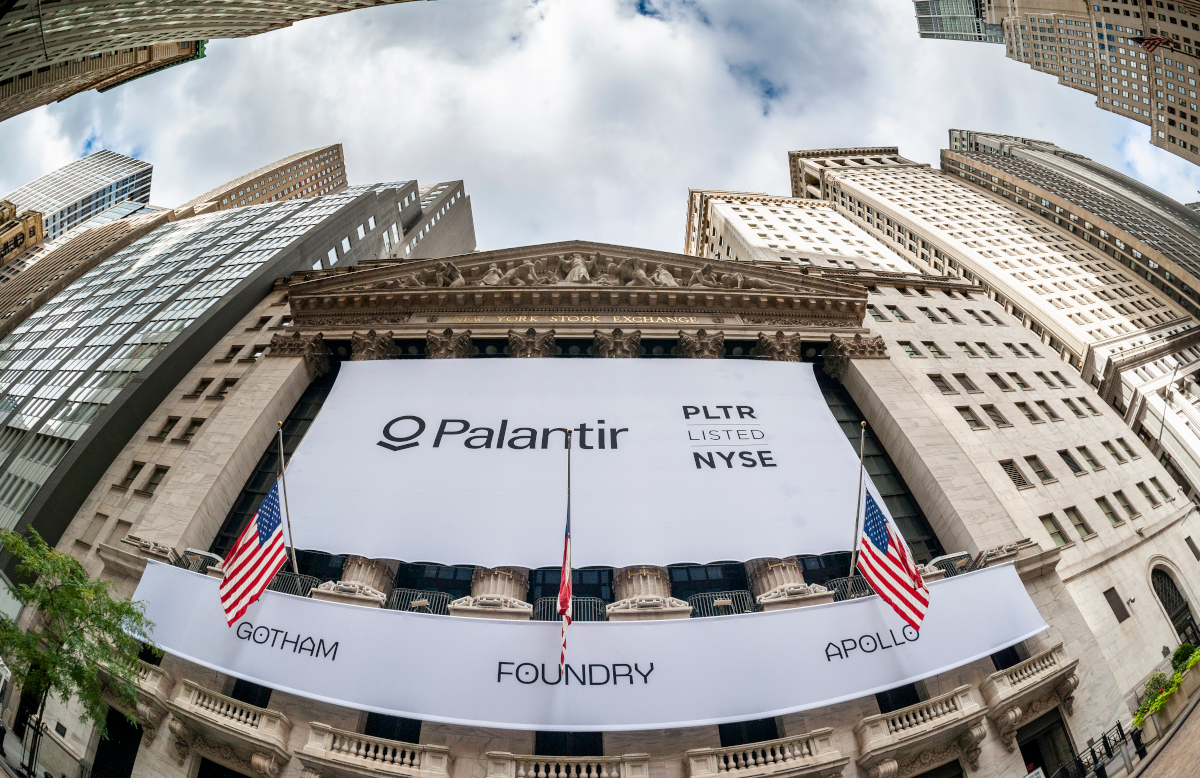 Palantir заключила контракт с Минобороны Британии на $12,5 млн