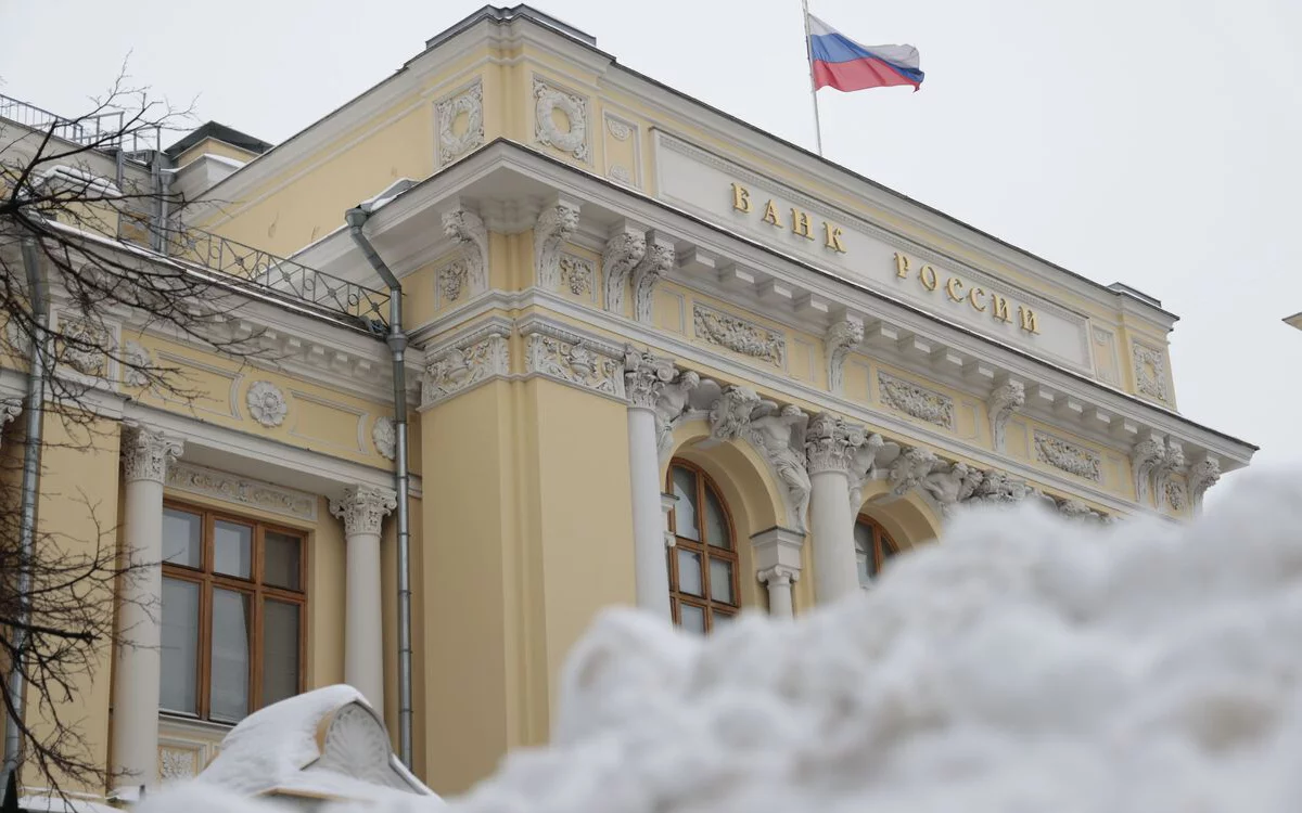 Средняя ставка по вкладам в топ-10 банков выросла в первой декаде января