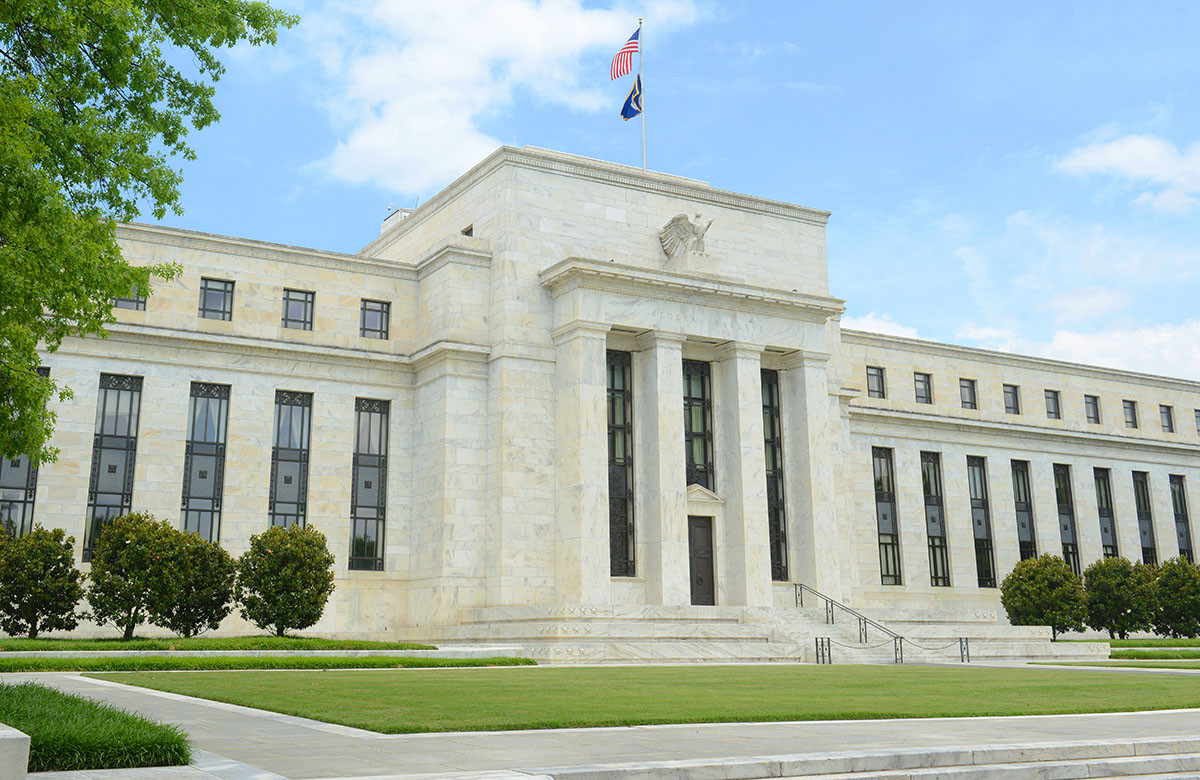 ФРС США может повысить ставку на 100 базисных пунктов