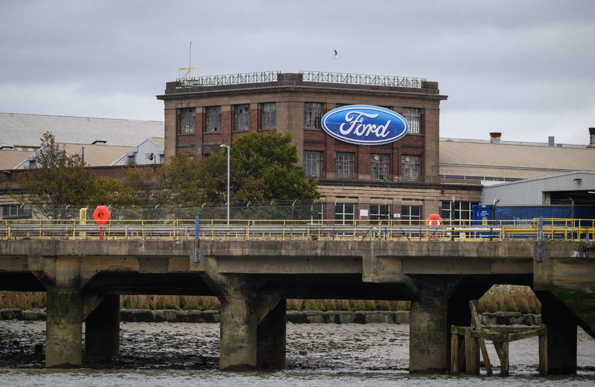 Ford принял решение об отделении бизнеса по производству электромобилей